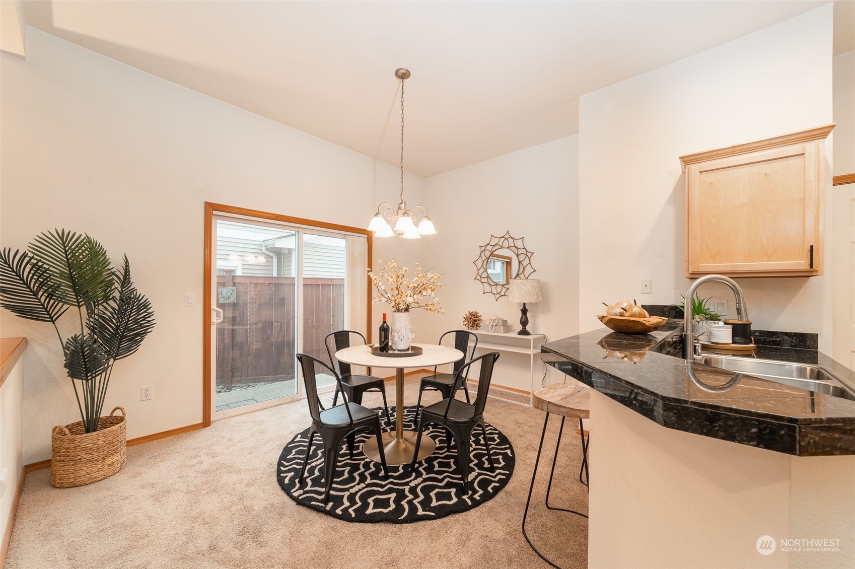 18951 108th Lane Southeast Renton, WA 98055 - Photo 5 of 16 Gallery Image 5