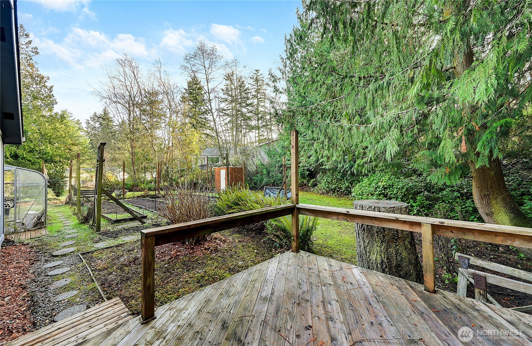 2399 Highland Loop Port Townsend, WA 98368 - Photo 10 of 31 a view of balcony and yard