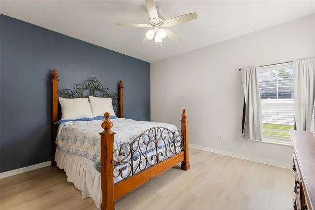 $329,999 | 1005 Crystal Carbon Way, Valrico, FL 33594