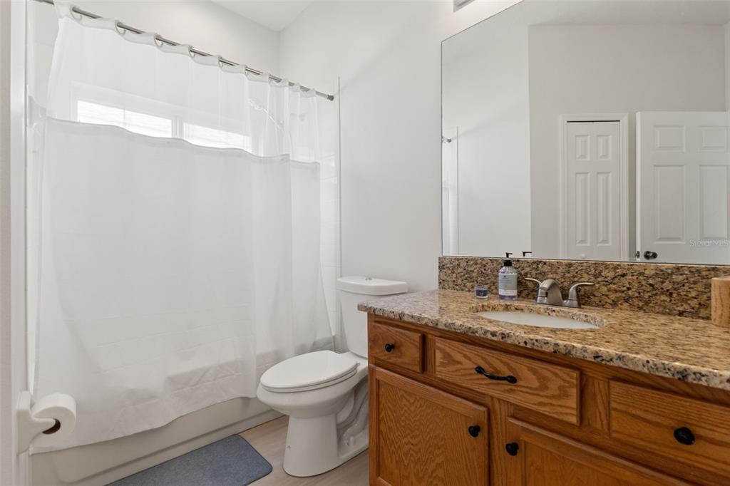 1005 Crystal Carbon Way Valrico, FL 33594 - Photo 18 of 42