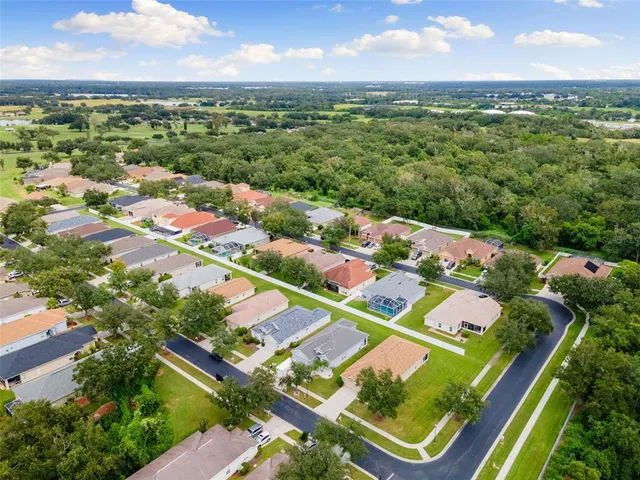 $329,999 | 1005 Crystal Carbon Way, Valrico, FL 33594