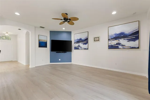 $329,999 | 1005 Crystal Carbon Way, Valrico, FL 33594