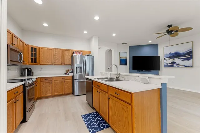 $329,999 | 1005 Crystal Carbon Way, Valrico, FL 33594