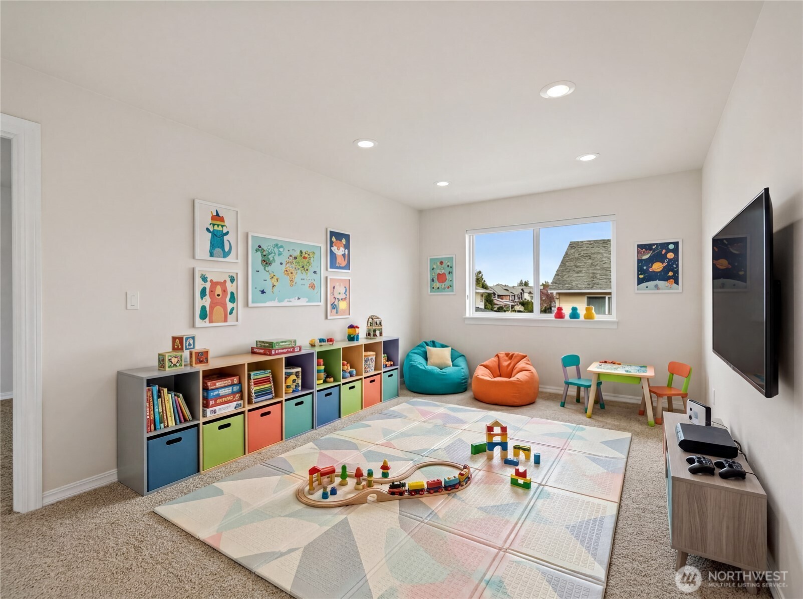 4610 Northeast 1st Court Renton, WA 98059 - Photo 14 of 29