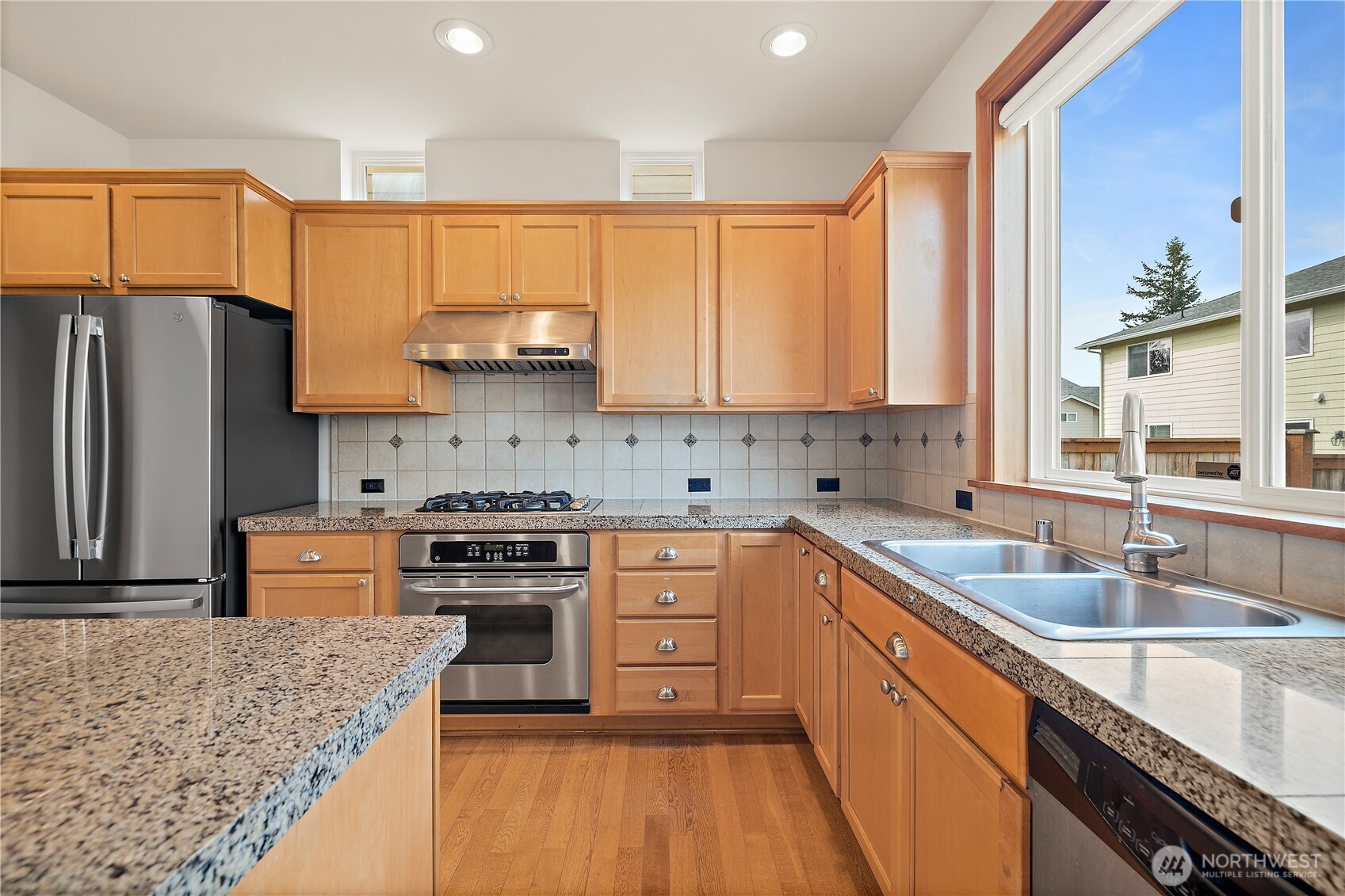 4610 Northeast 1st Court Renton, WA 98059 - Photo 6 of 29