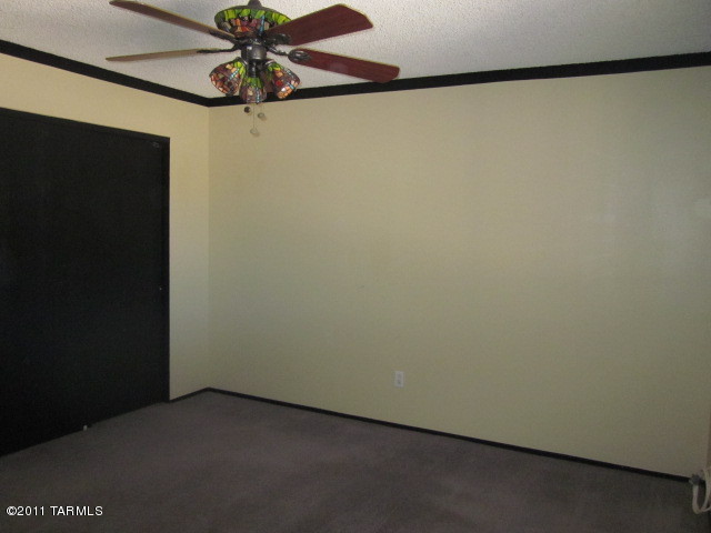 8251 East 34th Street Tucson, AZ 85710 - Photo 6 of 11