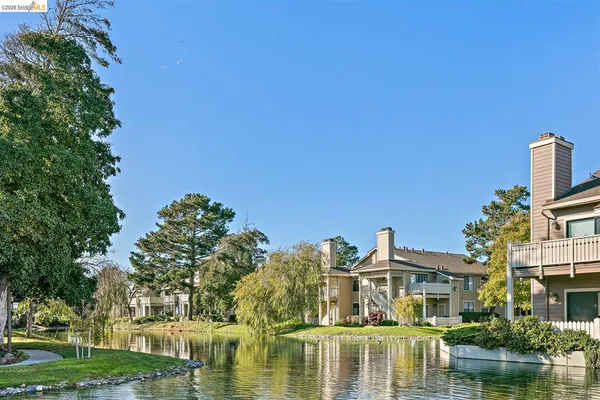 $499,000 | 220 Lakeshore Court, Richmond, CA 94804