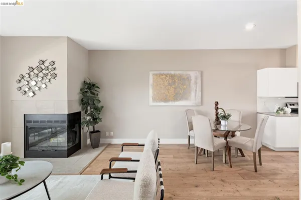 $499,000 | 220 Lakeshore Court, Richmond, CA 94804