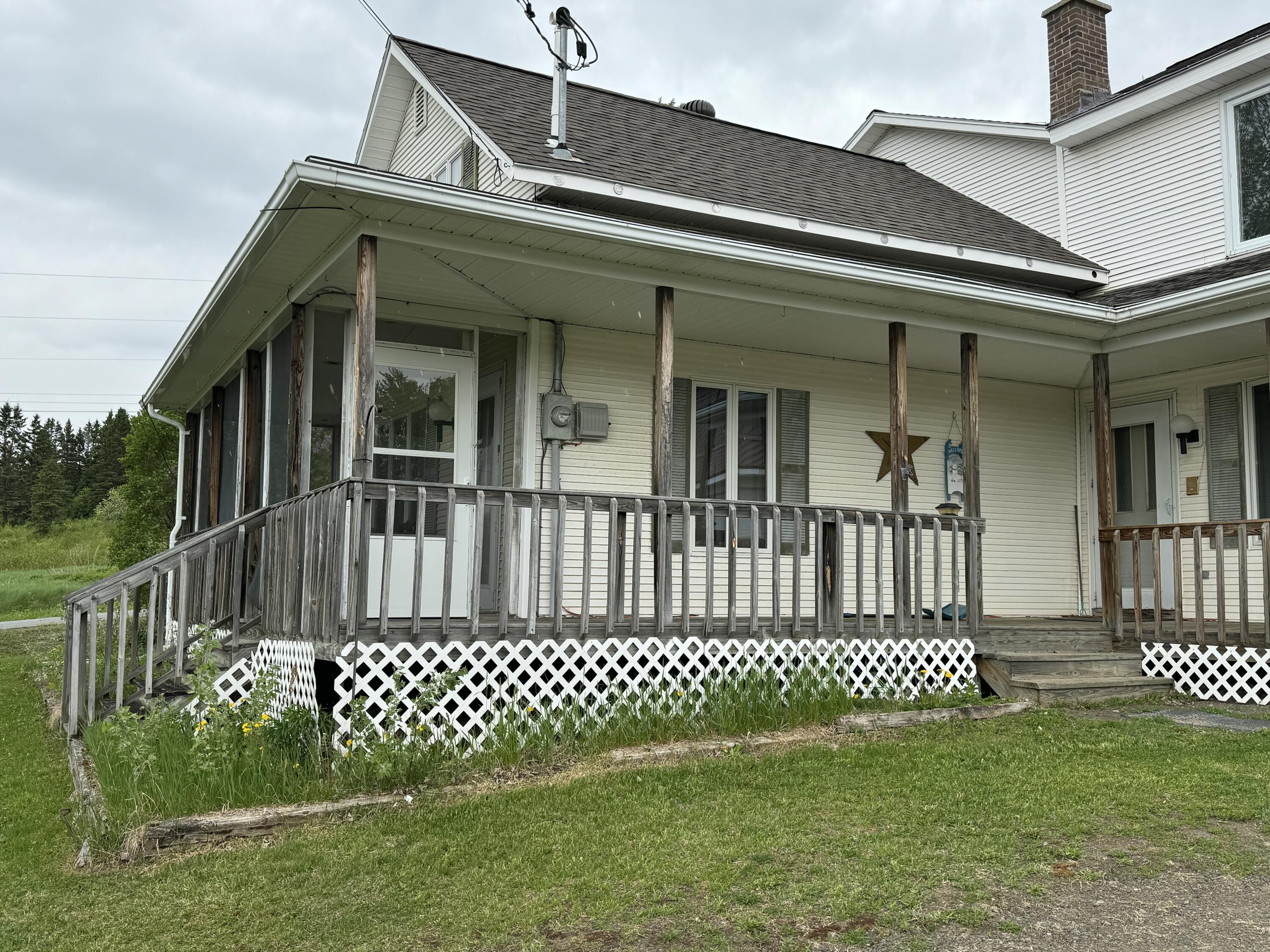 9 Cove Road Madawaska, ME 04773 - Photo 6 of 89 IMG_2827