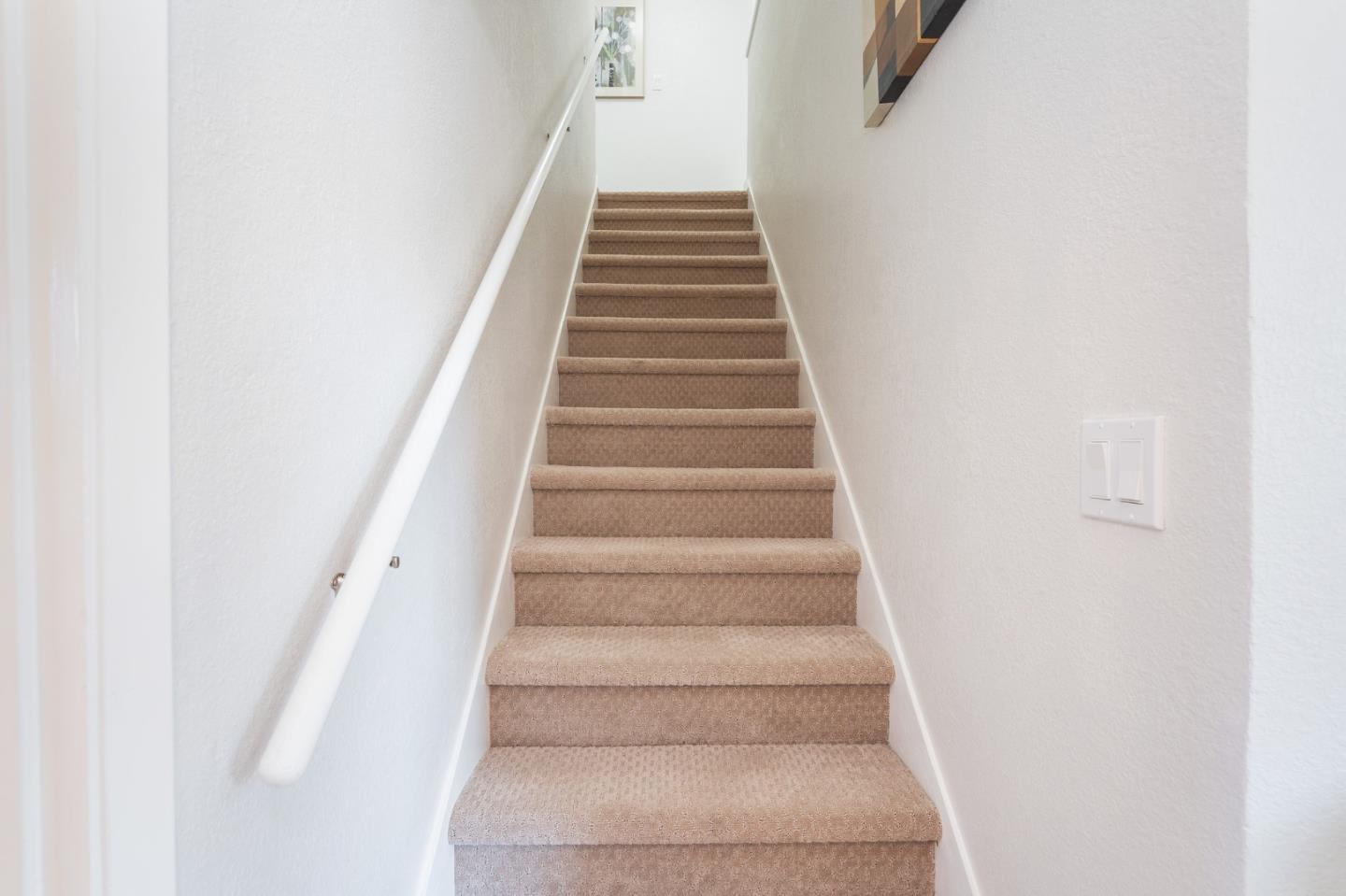 390 Heathcliff Drive Pacifica, CA 94044 - Photo 27 of 43 a view of entryway