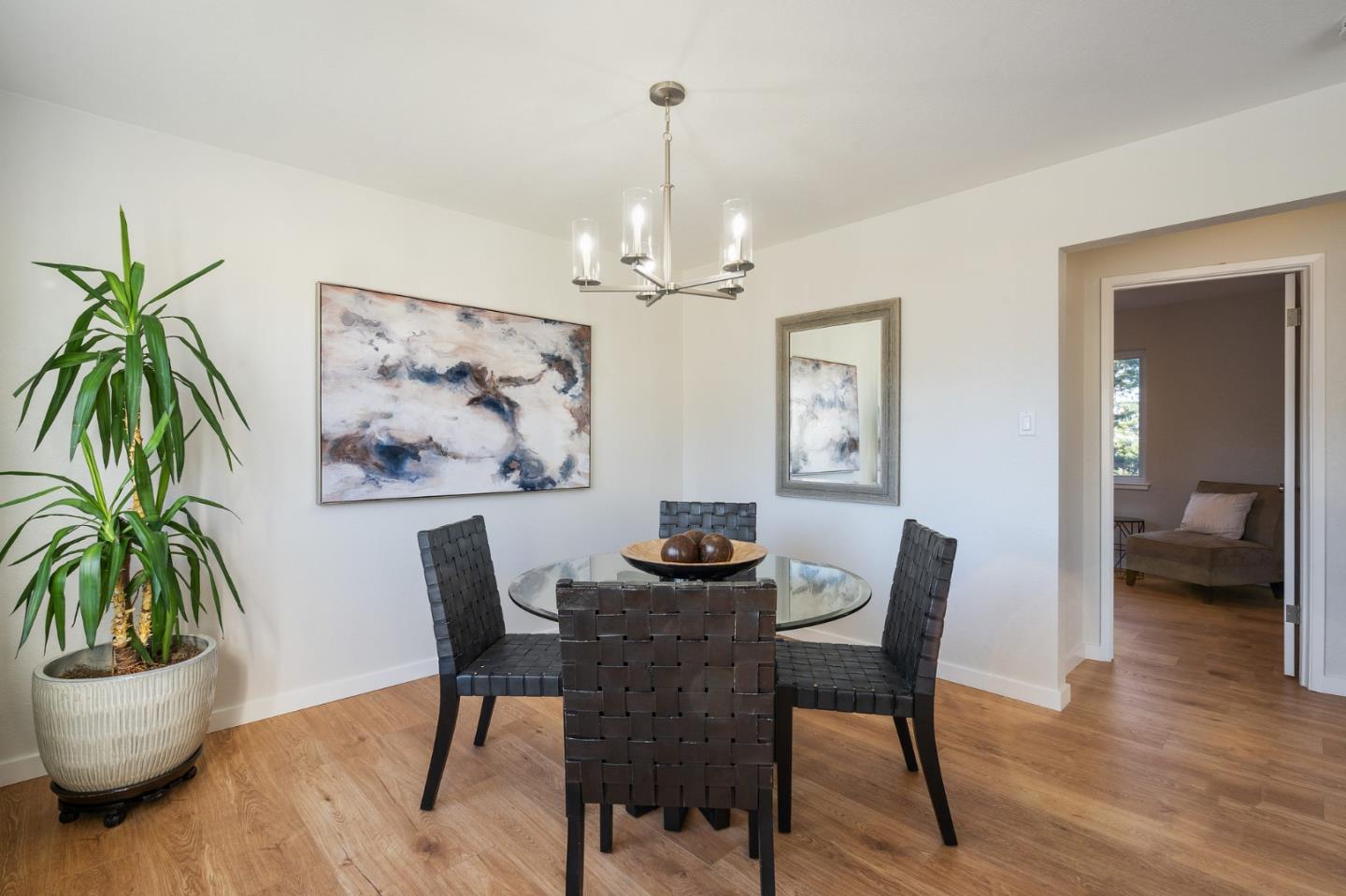390 Heathcliff Drive Pacifica, CA 94044 - Photo 10 of 43 a dining room with furniture and window