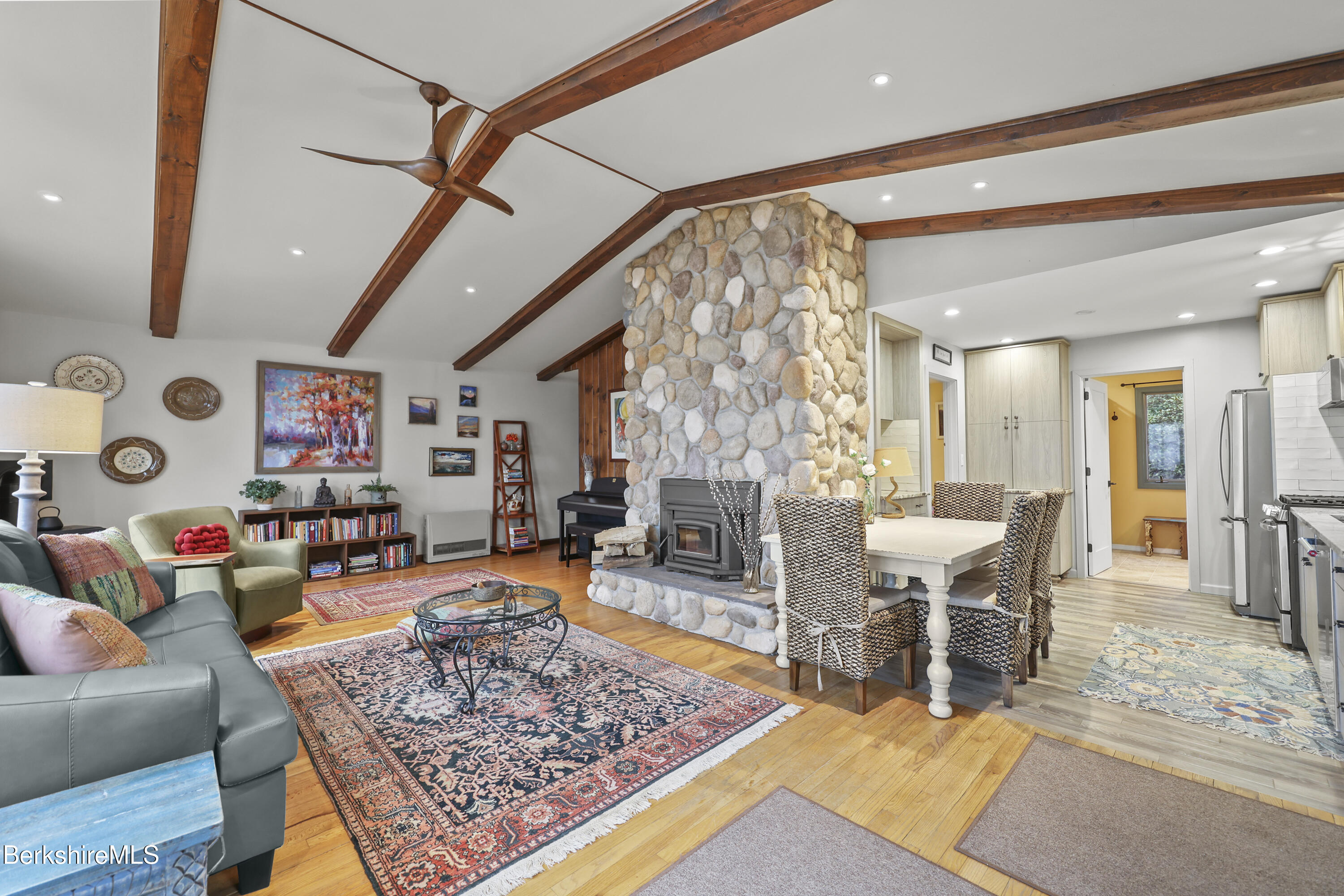 15 Reservoir Road Richmond, MA 01254 - Photo 16 of 36 40 Living Room