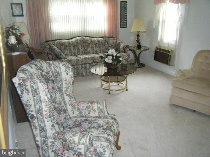 1510 Old Joppa Road Joppa, MD 21085 - Photo 8 of 8 Living Room
