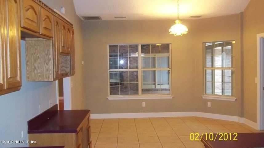 6087 Wells Road Macclenny, FL 32063 - Photo 3 of 38 Eat in kitchen