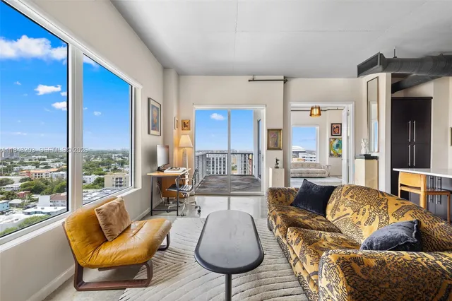 $425,000 | 10 Southwest South River Drive, Unit 1614, Miami, FL 33130