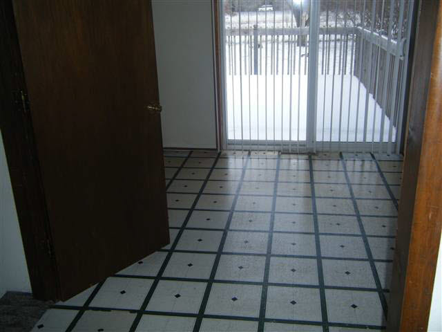 51331 East County Line Road Middlebury, IN 46540 - Photo 4 of 5 Gallery Image 4