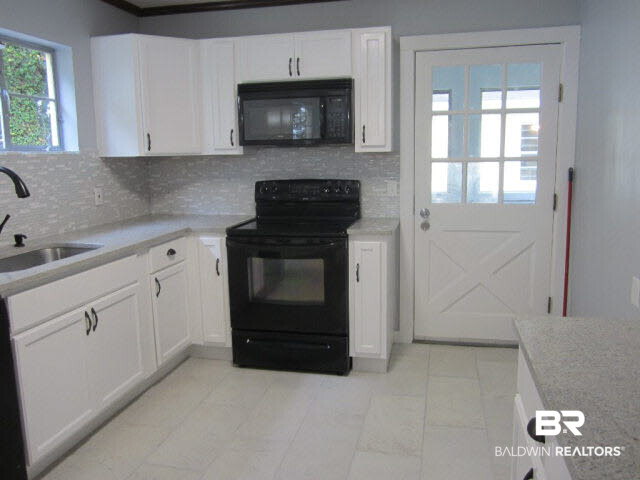 12933 4th Street Lillian, AL 36549 - Photo 8 of 23 Kitchen