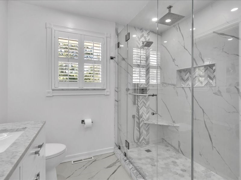 6 Strathmore Road North Dartmouth, MA 02747 - Photo 38 of 42