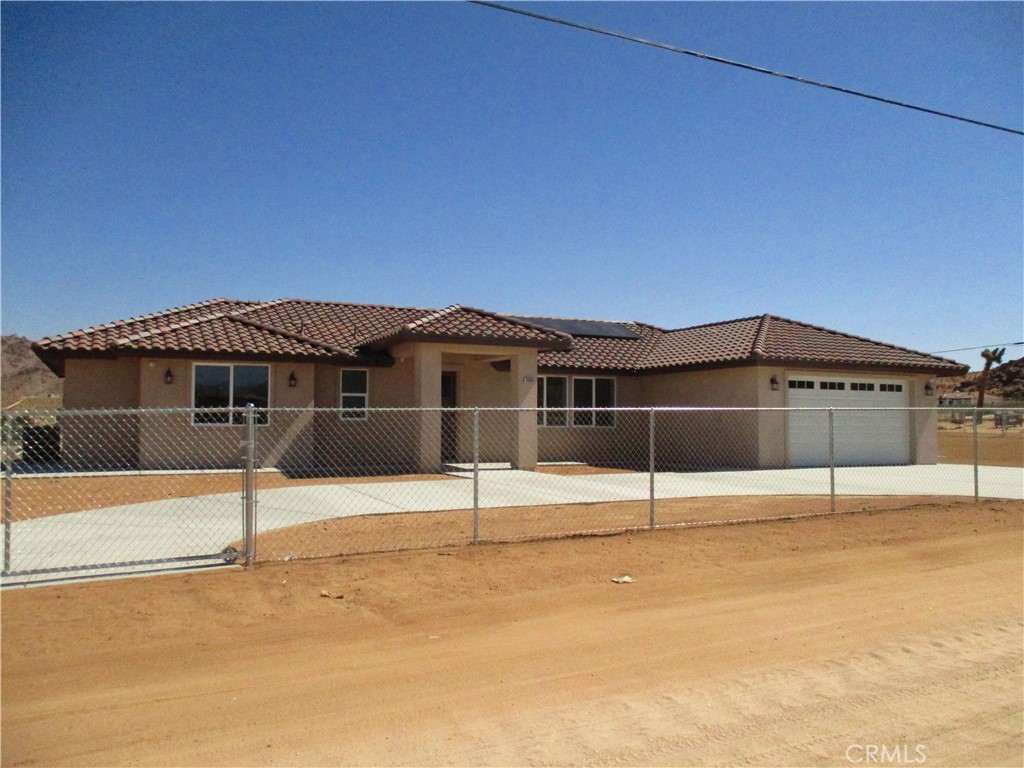 24980 Flint Road Apple Valley, CA 92307 - Photo 4 of 53