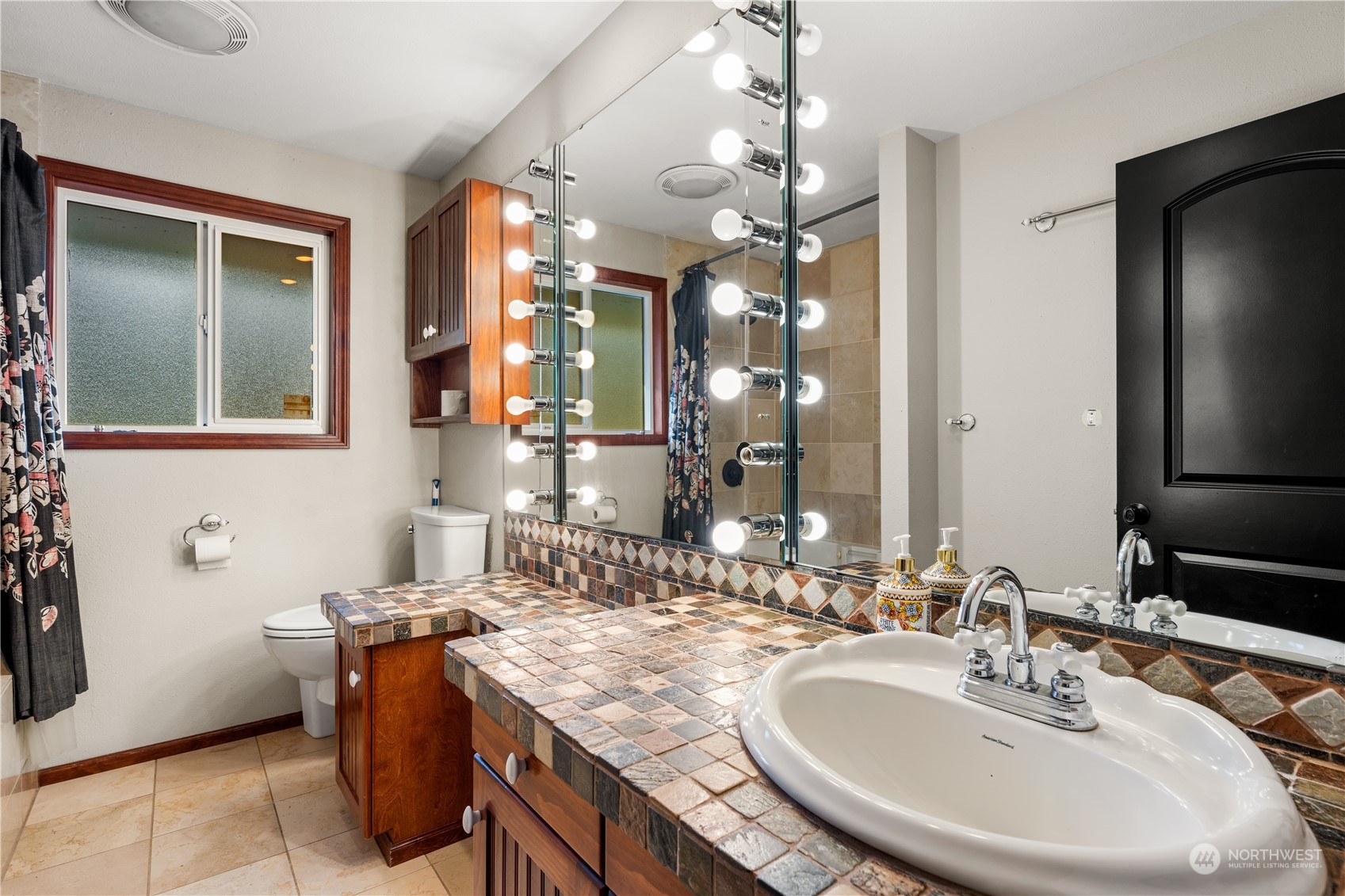 18855 Southeast Auburn-Black Diamond Road, Unit R Auburn, WA 98092 - Photo 11 of 32 Gallery Image 11