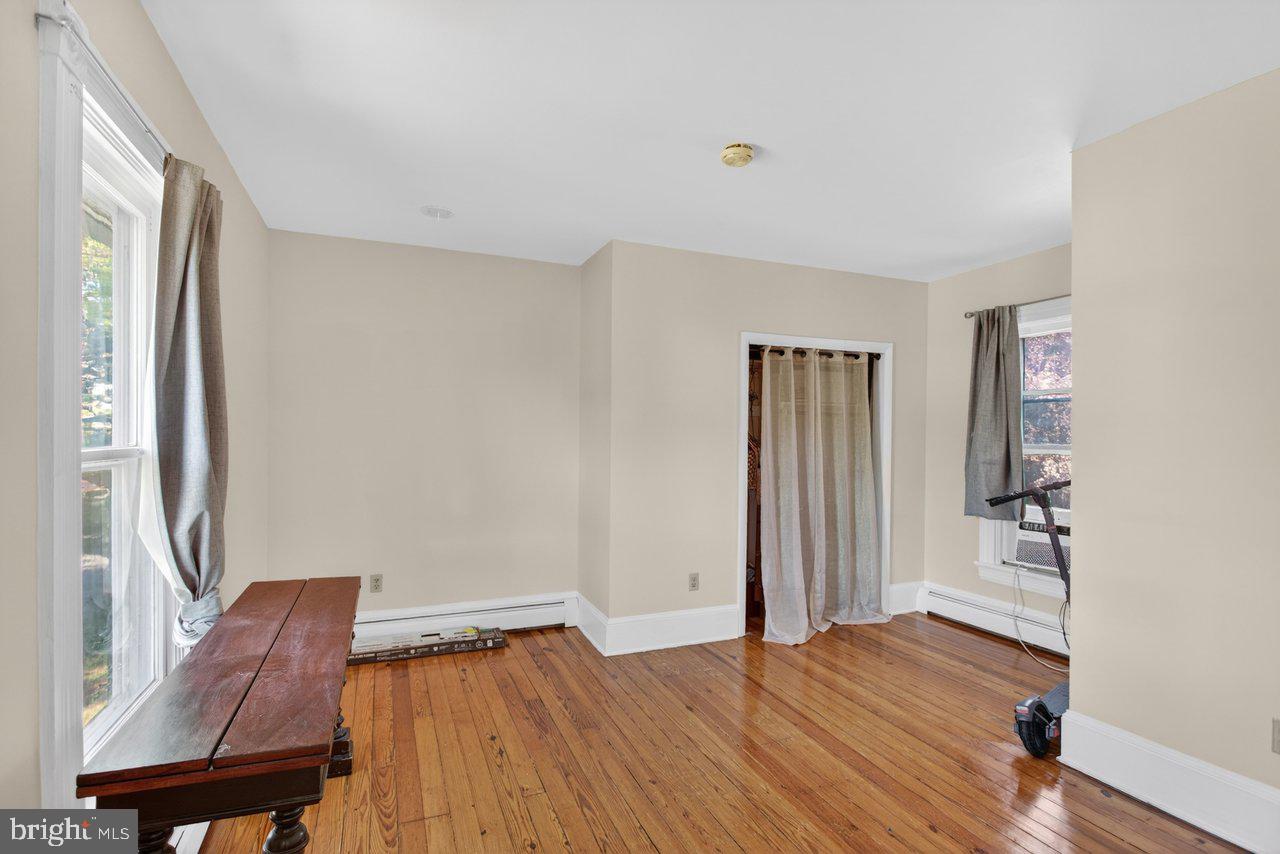 420 West Spring Street Woodstock, VA 22664 - Photo 32 of 67