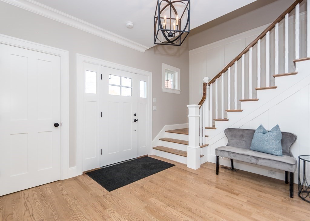 1382 Trapelo Road Waltham, MA 02451 - Photo 19 of 40