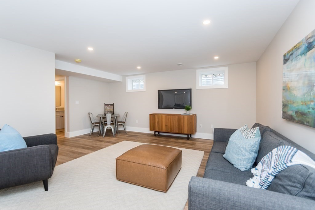 1382 Trapelo Road Waltham, MA 02451 - Photo 32 of 40
