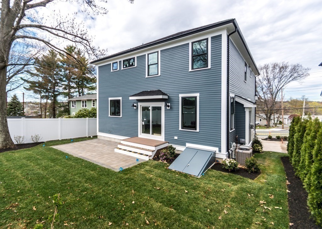 1382 Trapelo Road Waltham, MA 02451 - Photo 37 of 40