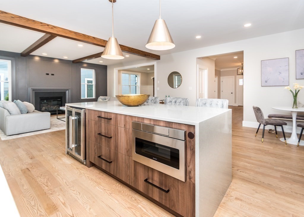 1382 Trapelo Road Waltham, MA 02451 - Photo 9 of 40