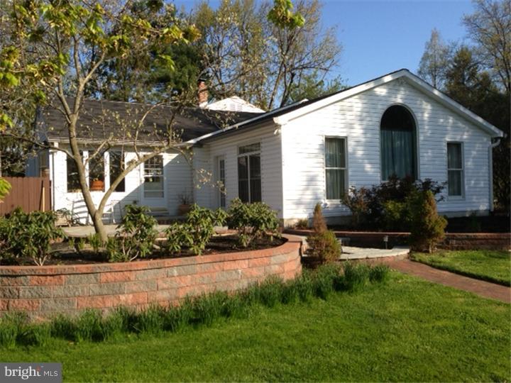 1386 Jolly Road Blue Bell, PA 19422 - Photo 5 of 25 Exterior Side