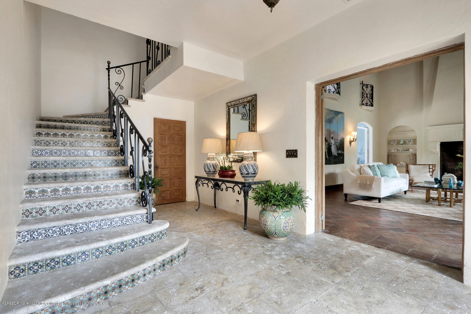 271 El Vedado Road Palm Beach, FL 33480 - Photo 6 of 32 a view of entryway and hall