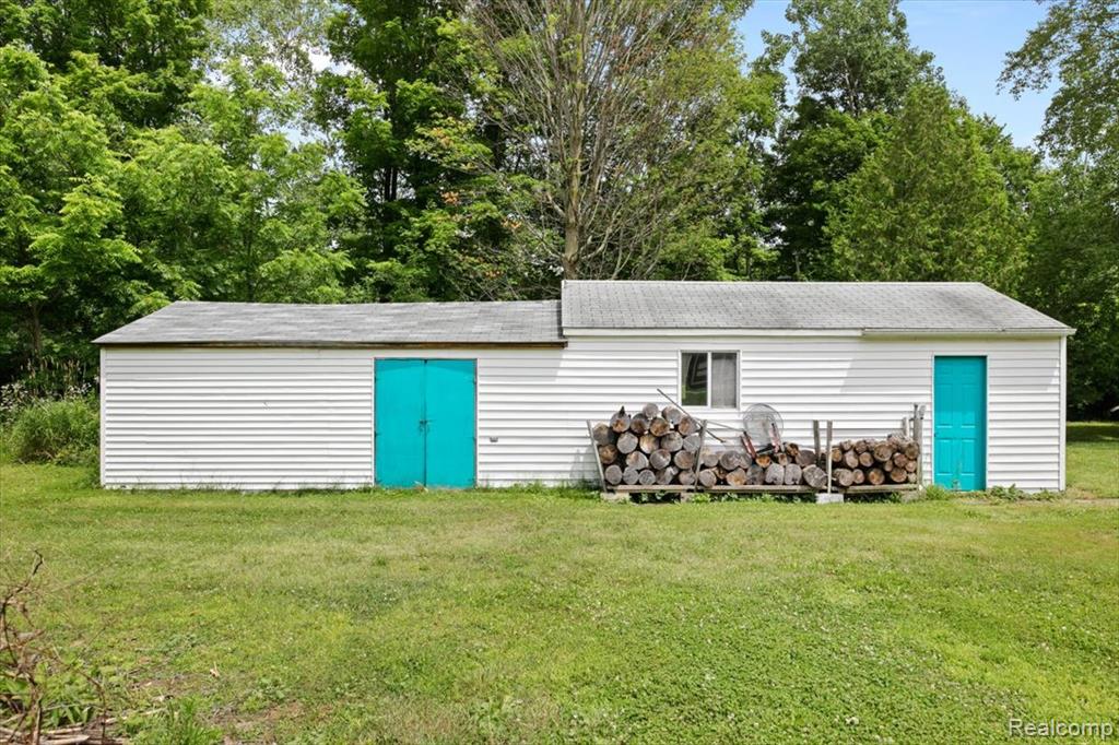 1615 North Lakeshore Road Port Sanilac, MI 48469 - Photo 33 of 44