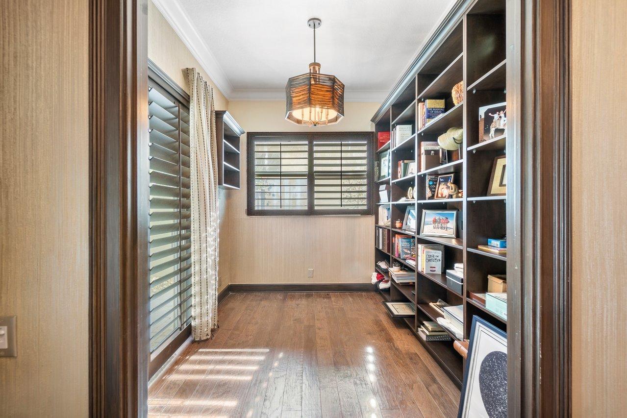 108 Tim Mara Drive Jupiter, FL 33477 - Photo 16 of 43 011-108TimMaraDrive-Jupiter-FL-33477-SMA