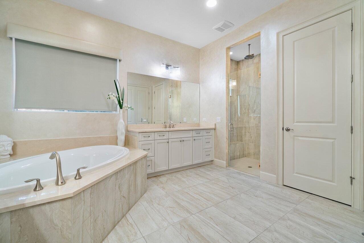 108 Tim Mara Drive Jupiter, FL 33477 - Photo 19 of 43 013-108TimMaraDrive-Jupiter-FL-33477-SMA