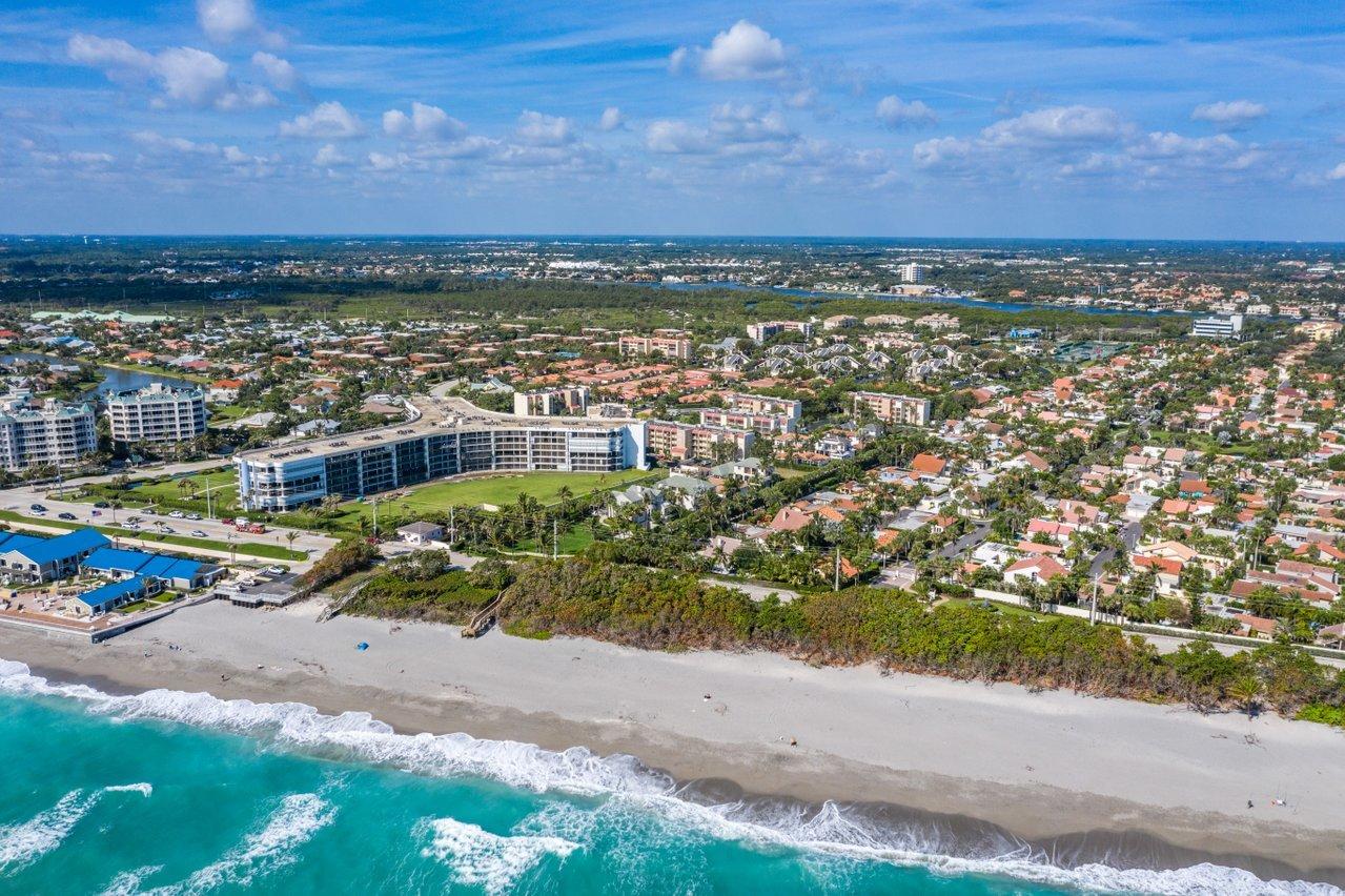 108 Tim Mara Drive Jupiter, FL 33477 - Photo 31 of 43 059-108TimMaraDrive-Jupiter-FL-33477-SMA