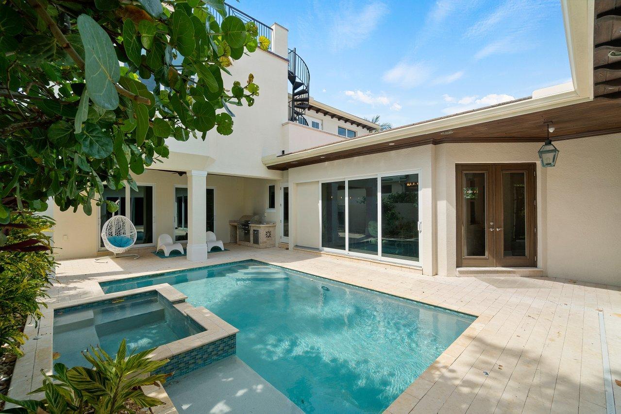 108 Tim Mara Drive Jupiter, FL 33477 - Photo 38 of 43 035-108TimMaraDrive-Jupiter-FL-33477-SMA