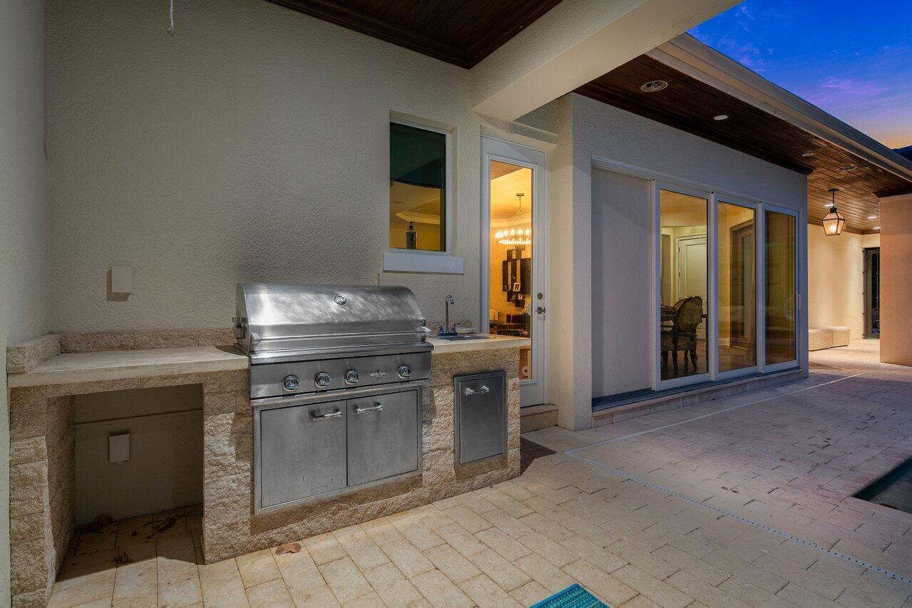 108 Tim Mara Drive Jupiter, FL 33477 - Photo 10 of 43 045-108TimMaraDrive-Jupiter-FL-33477-SMA