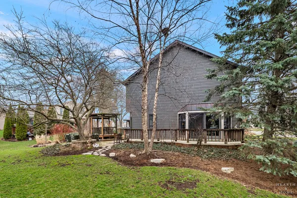 $725,000 | 1630 Castaway Court, Hoffman Estates, IL 60010