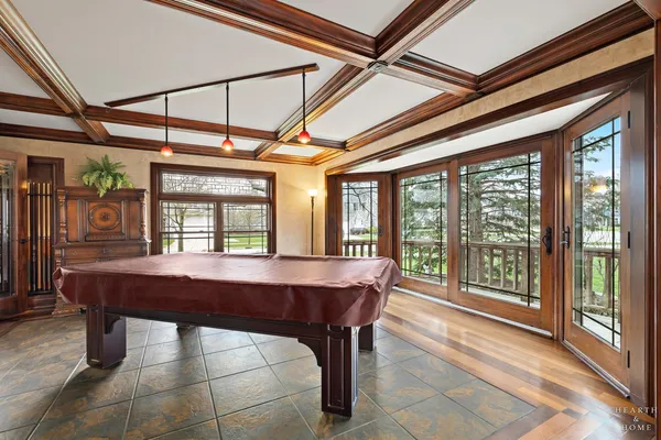 $725,000 | 1630 Castaway Court, Hoffman Estates, IL 60010