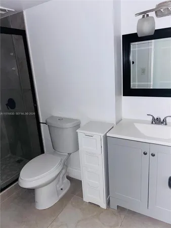 $1,890 | 9143 Southwest 77th Avenue, Unit B204, Miami, FL 33156