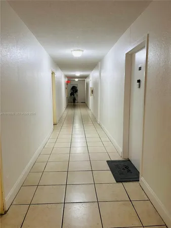$1,890 | 9143 Southwest 77th Avenue, Unit B204, Miami, FL 33156