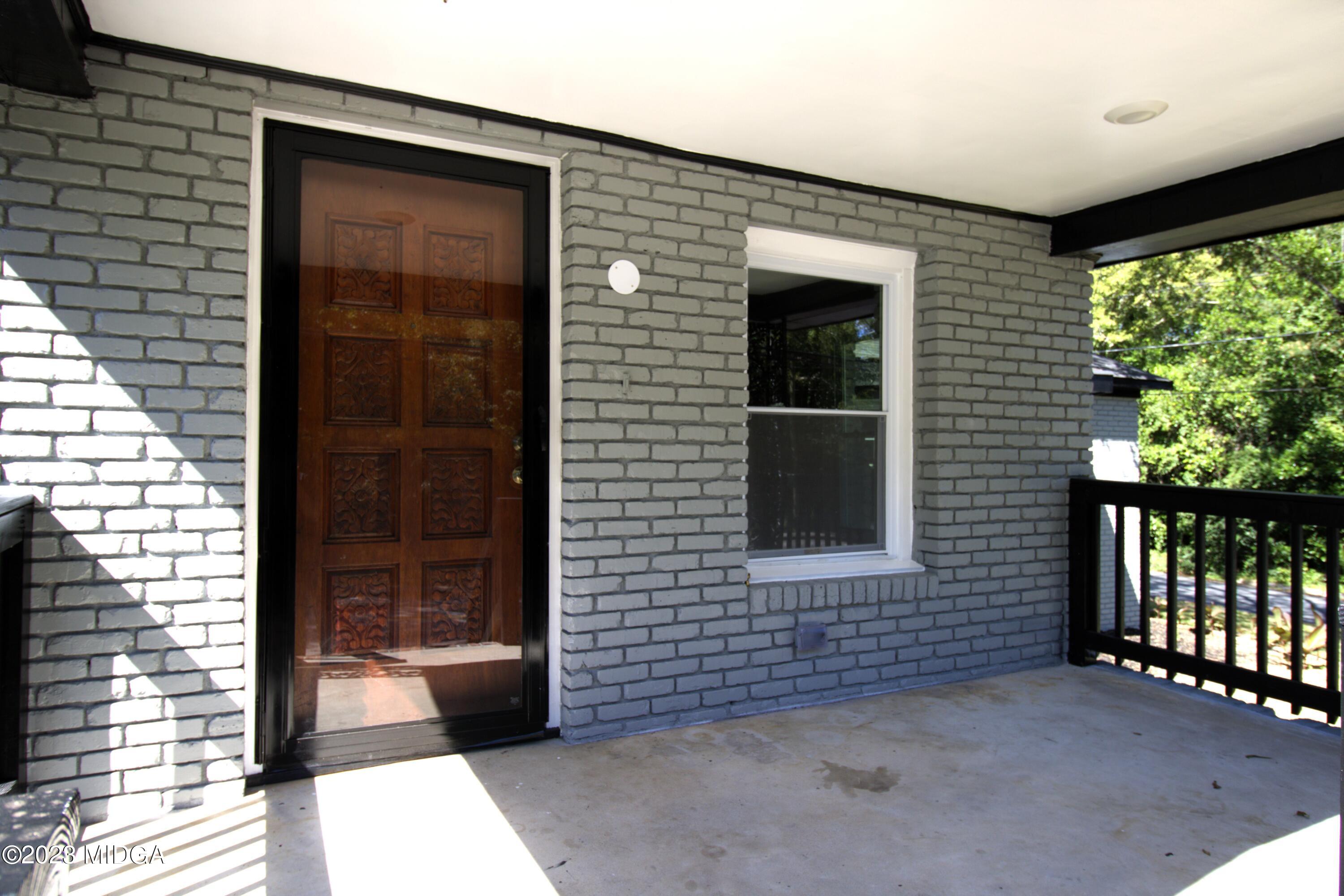 4165 Mumford Road Macon, GA 31204 - Photo 2 of 40 porch