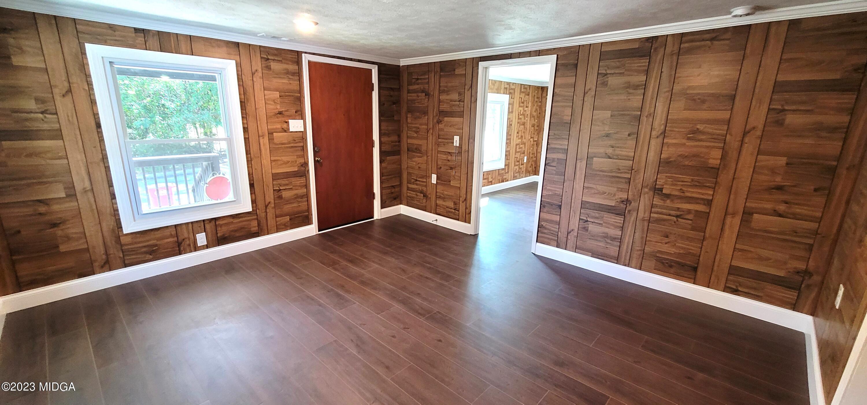 4165 Mumford Road Macon, GA 31204 - Photo 6 of 40 Living Rm