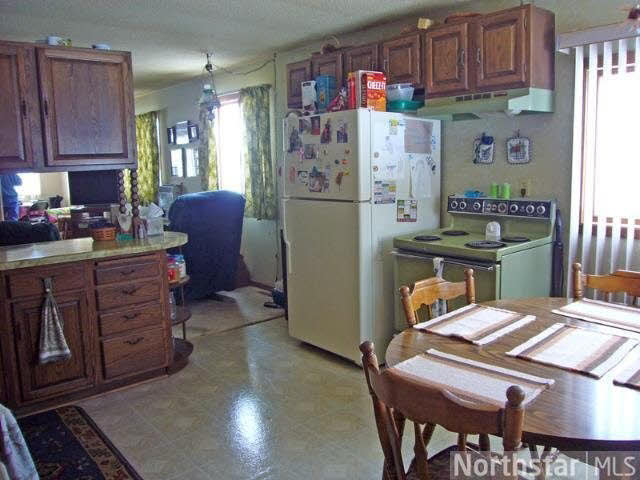 43551 Vista Road Isle, MN 56342 - Photo 6 of 9