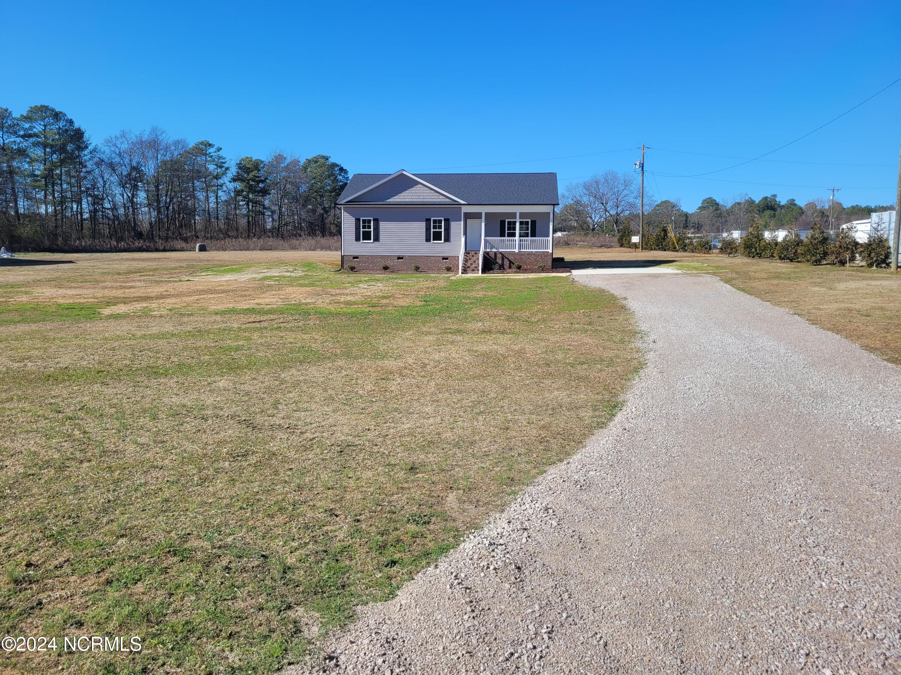 7208 Neverson Road Bailey, NC 27807 - Photo 3 of 11 20240113_124939