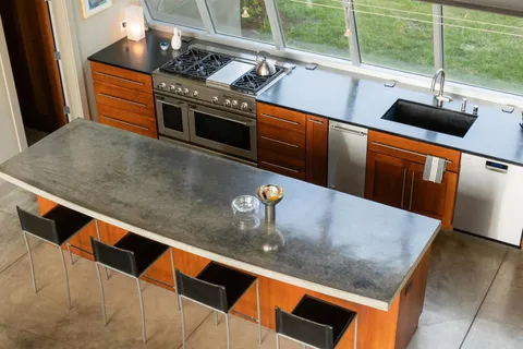 $6,588,000 | 801 Bean Hollow Road, Pescadero, CA 94060