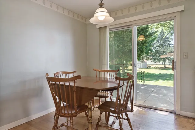 $1,750 | 4121 Crosby Street, Rockford, IL 61107