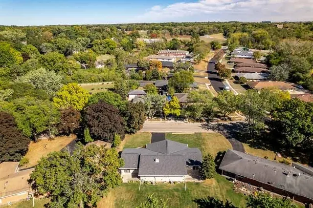 $1,750 | 4121 Crosby Street, Rockford, IL 61107