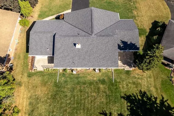 $1,750 | 4121 Crosby Street, Rockford, IL 61107