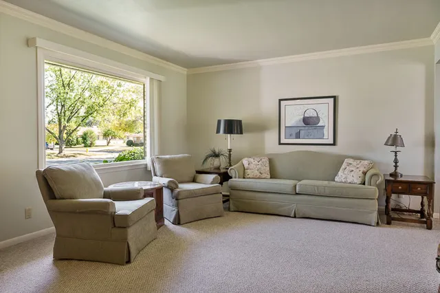 $1,750 | 4121 Crosby Street, Rockford, IL 61107